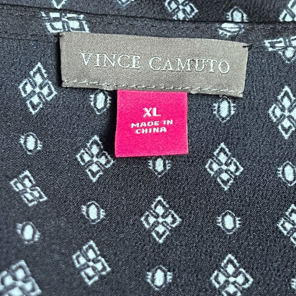 Vince Camuto - Picture 5 of 6